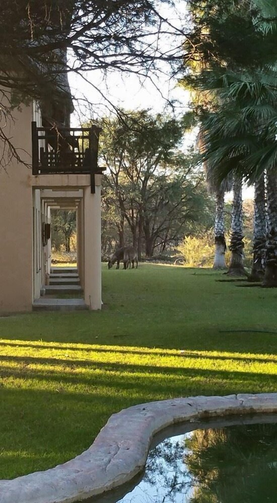 Tautona Lodge
