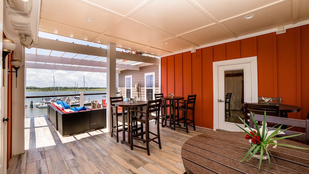 Regatta Inn Folly Beach