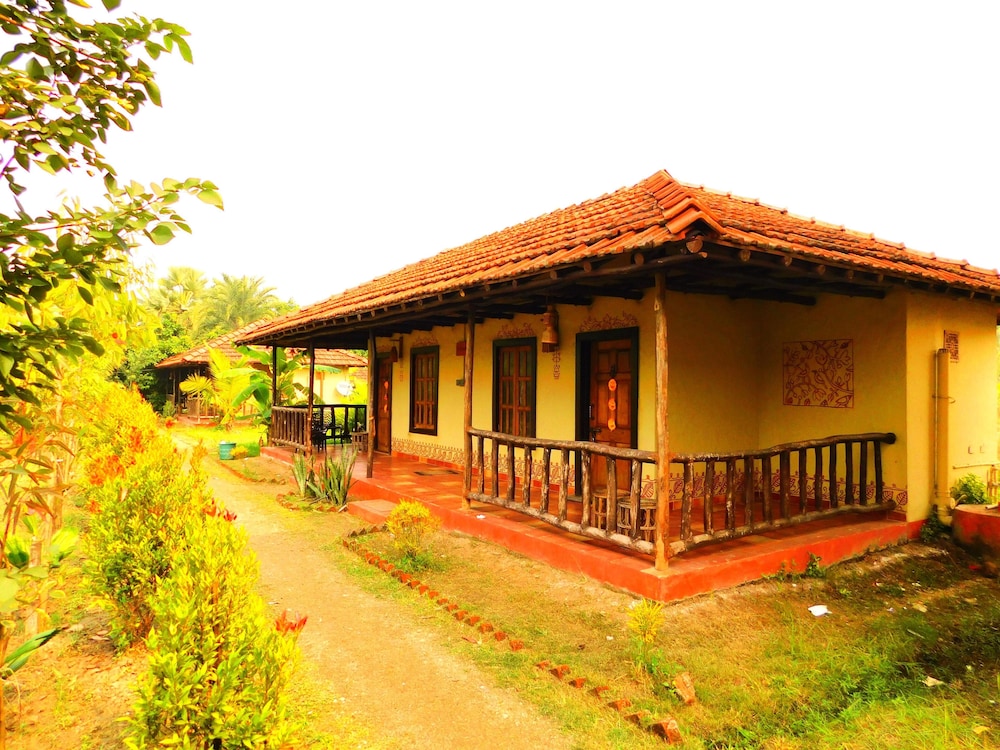 Gram Bangla Retreat