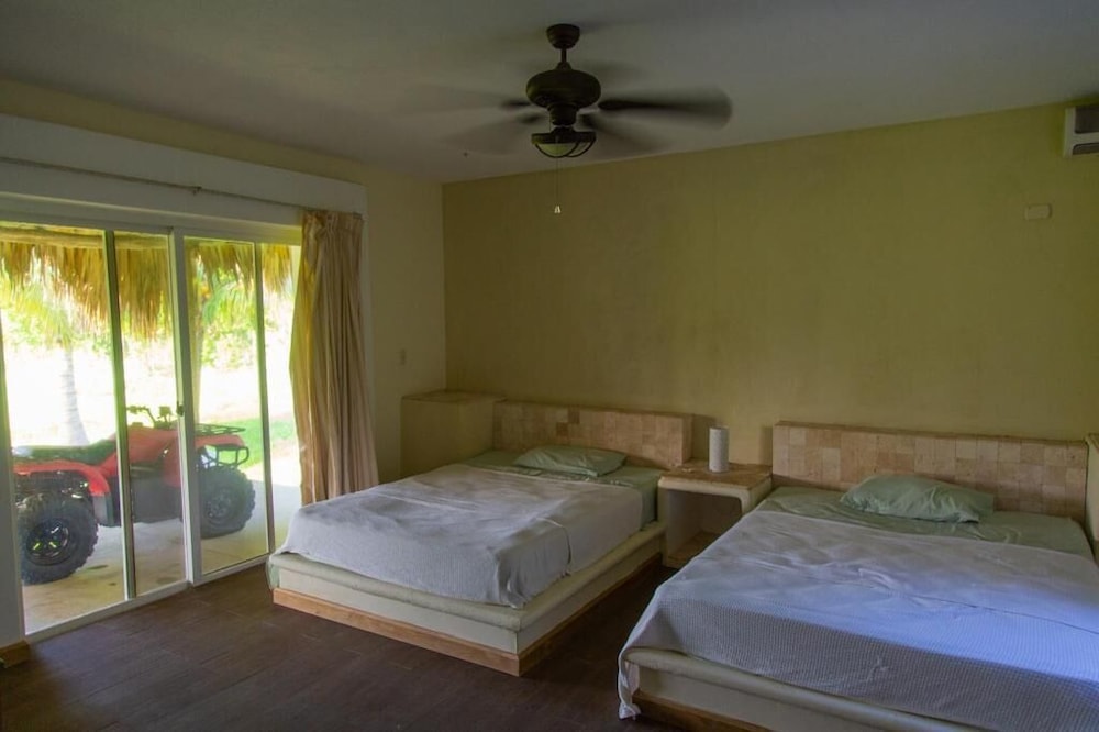 Panoramic Villa Casa Mar Monterrico view 5