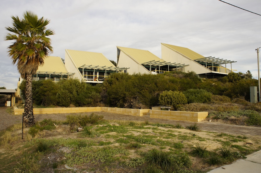 Hotel Beach Front The Wedge - Adults Only - Image 1