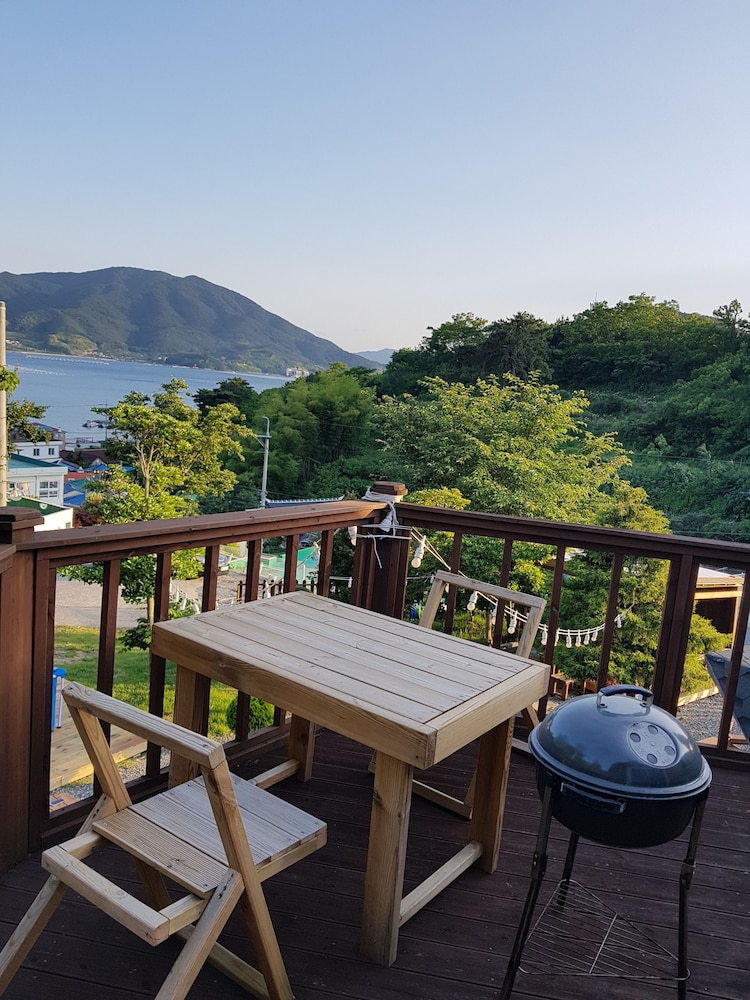 Geoje Sea Love Pension