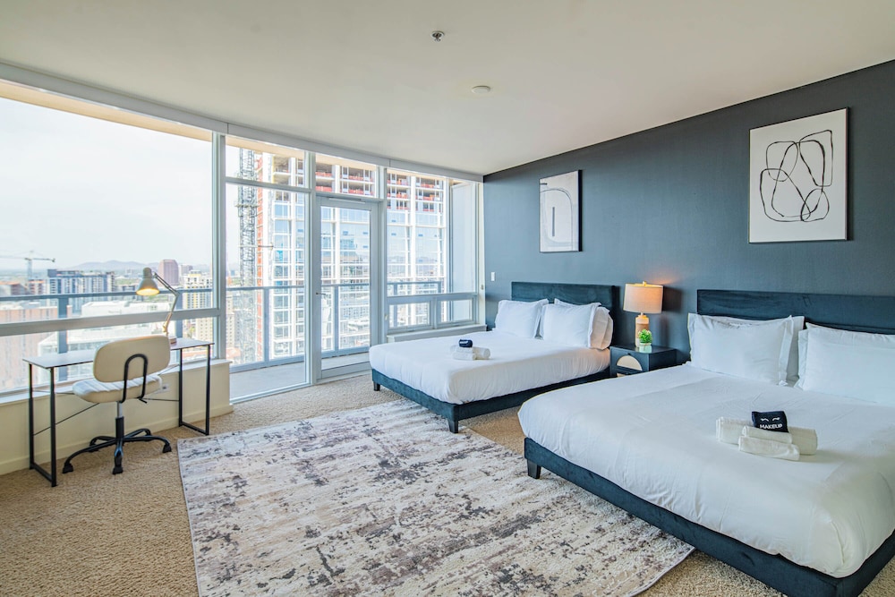 ROVE LIVING/KL - 44 Monroe