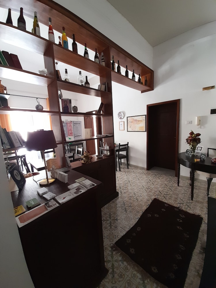 Domus Enna en Enna — recepcion & lobby