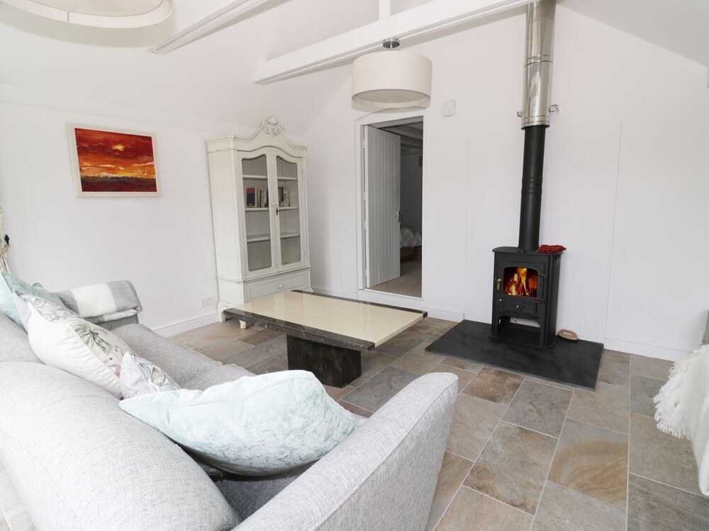 Pebworth Cottage