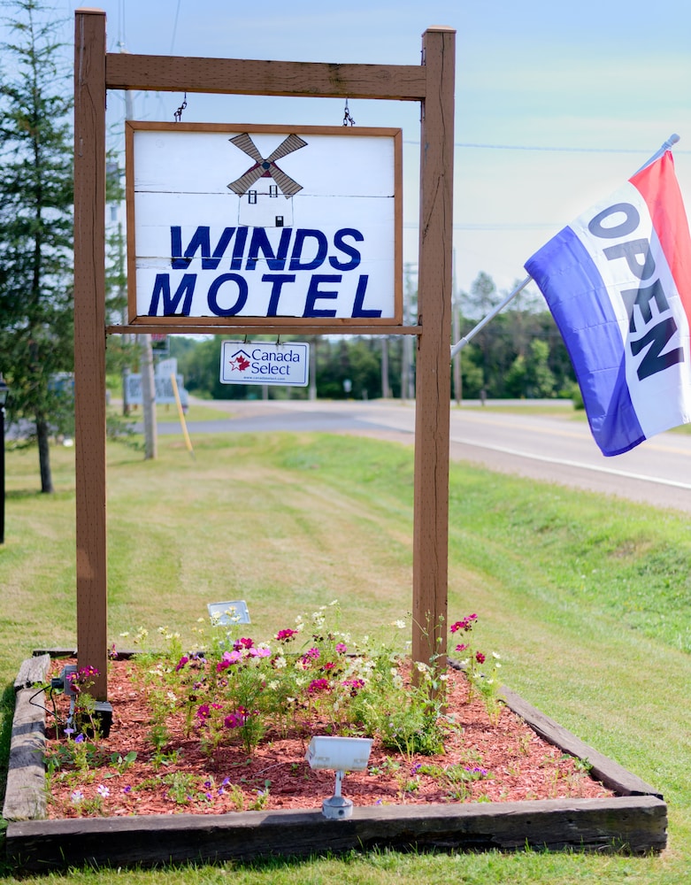 Winds Motel