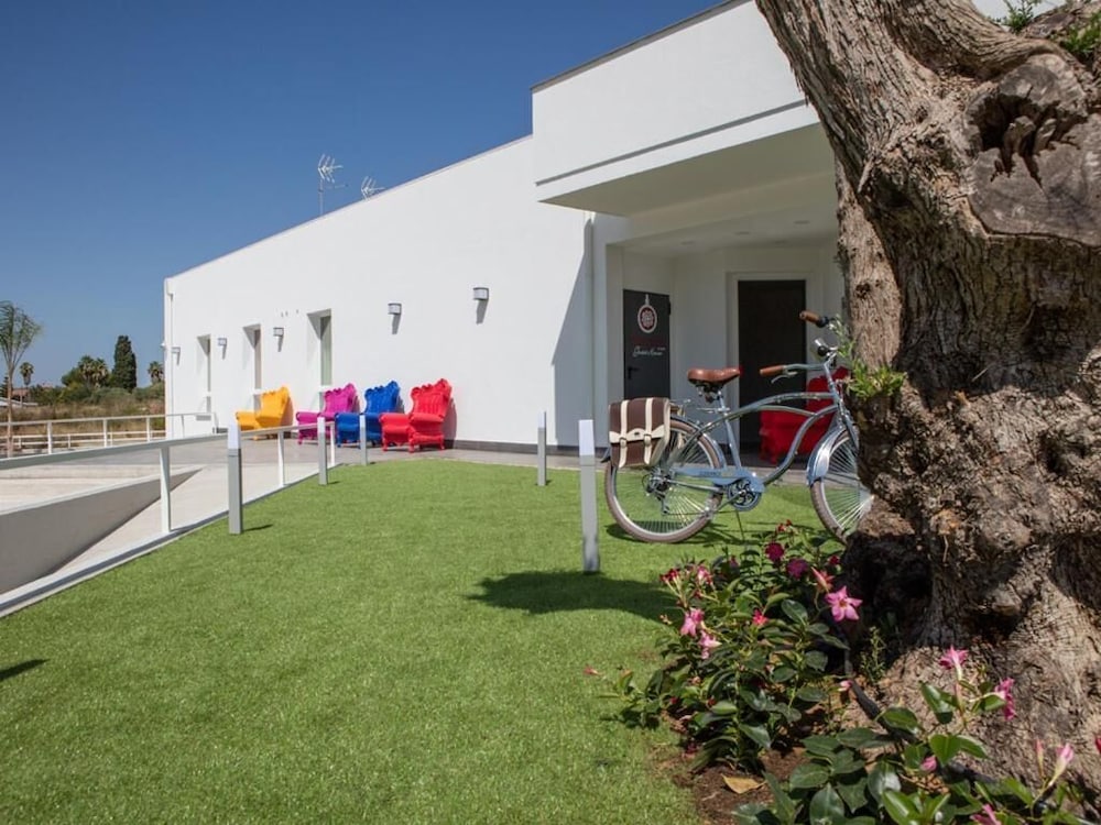 Abraxia Guesthouse
