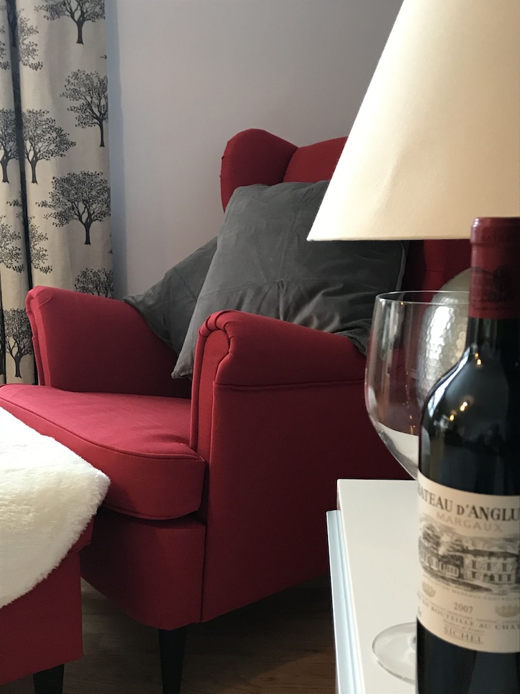 Serviced Apartments East Kilbride