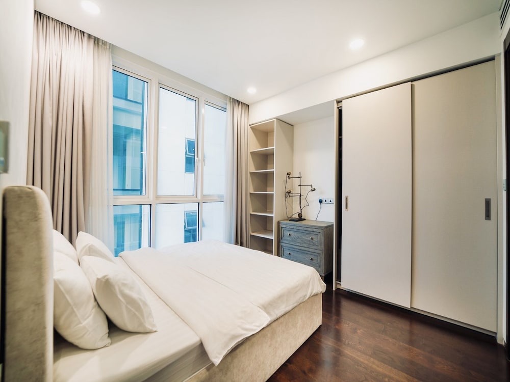 Serenity Luxury Private Pool Villas - Free One Way Airport Shuttle