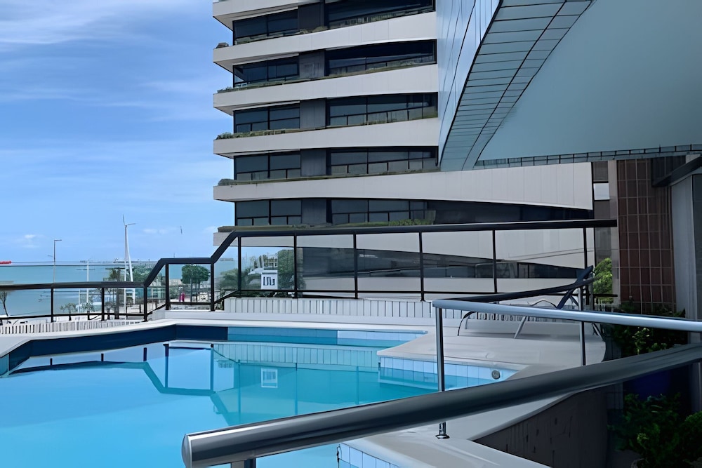 Hosts BR - Flat Frente Mar na Beira Mar