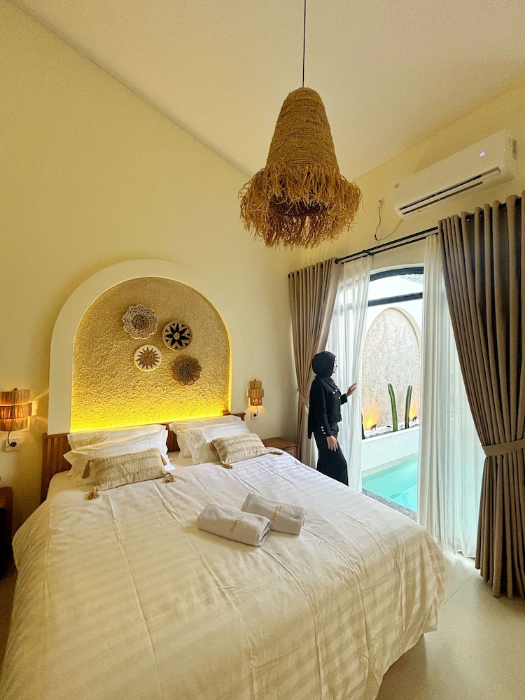 NUMAR VILLAS - Bohemian with privatepool