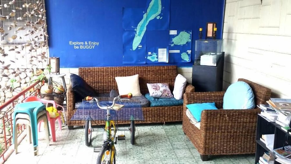 BugoyBikers Hostel