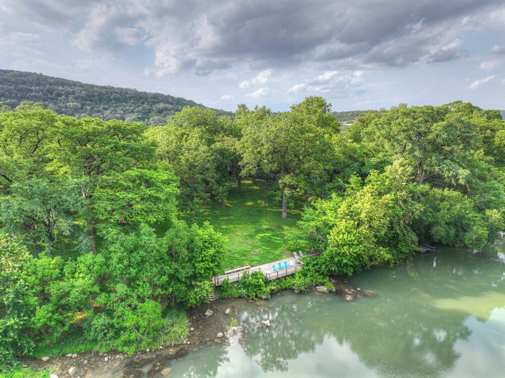 Riverfront Family Getaway on the Guadalupe