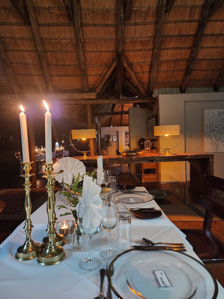 Karongwe - River Safari Lodge