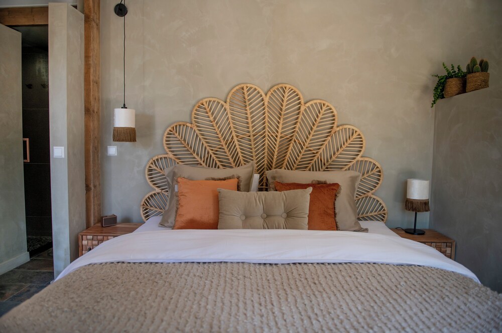 LODGE&LOFT