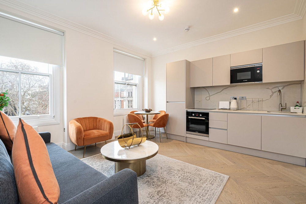 Luxury Apartments Near Harrods and the Science Museum