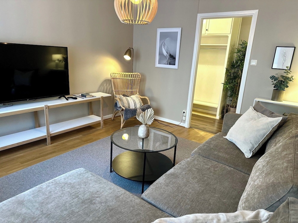 Charming Two Rooms Apartment in Stockholm