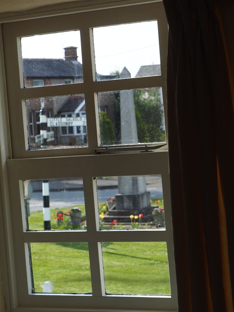 The Shepherds Inn