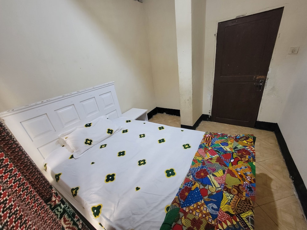 Safari junction backpackers hostel