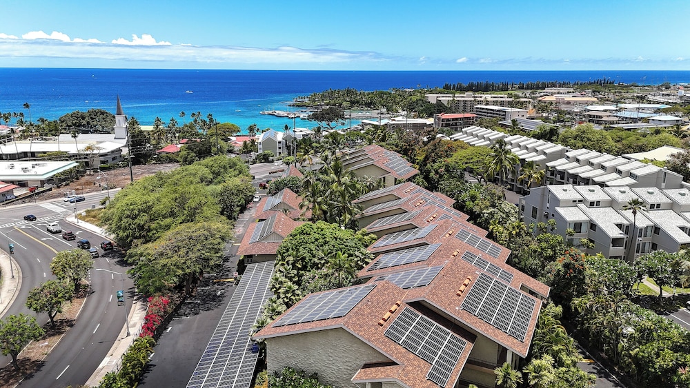Kalanikai 118 Highly Walkable!