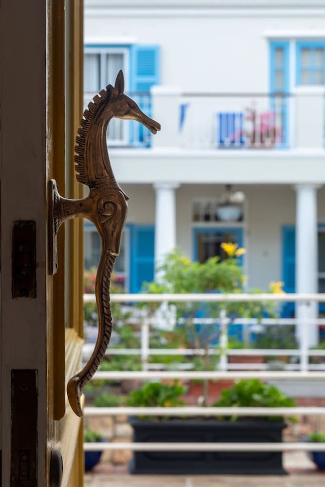 Modern Coastal Townhouse at The Majestic