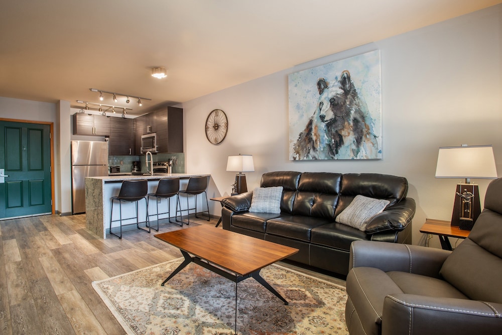 Zephyr Mountain Lodge - Winter Park CO Condos