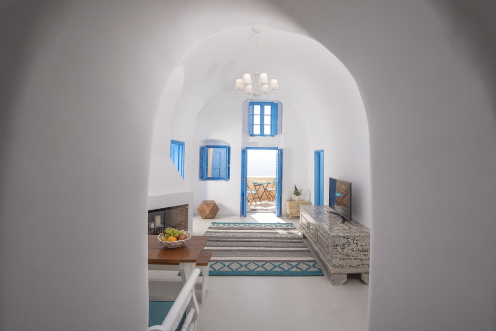 Anemi House & Villas