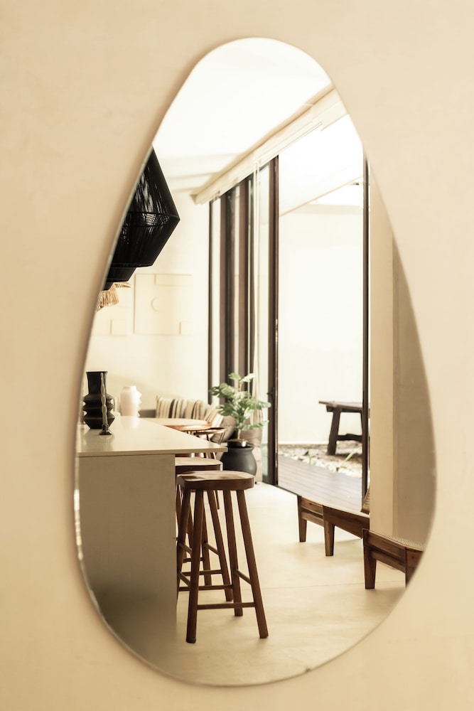 BT Homes - Zama Boho