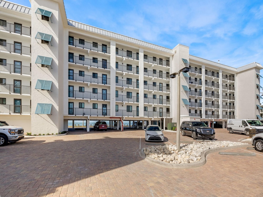 Seaside 3 by Distinctive Beach Rentals