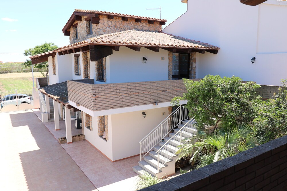 B Holidays Casa Vacanze view 5
