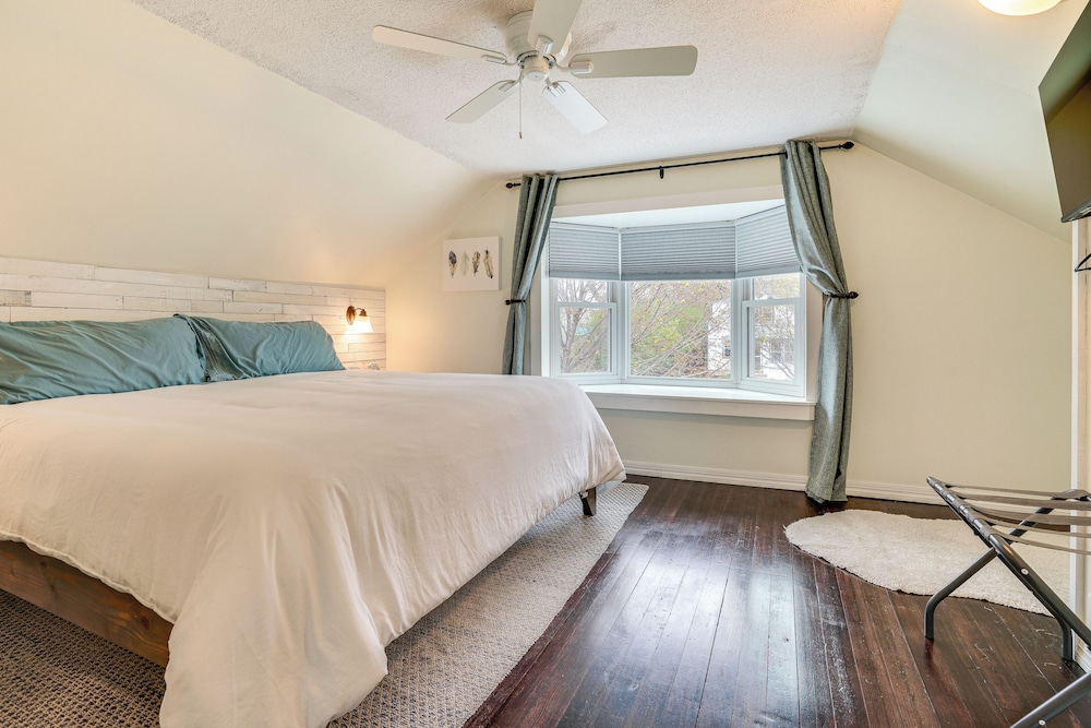 6 Mi to Dtwn: St Paul Home w/ Patio