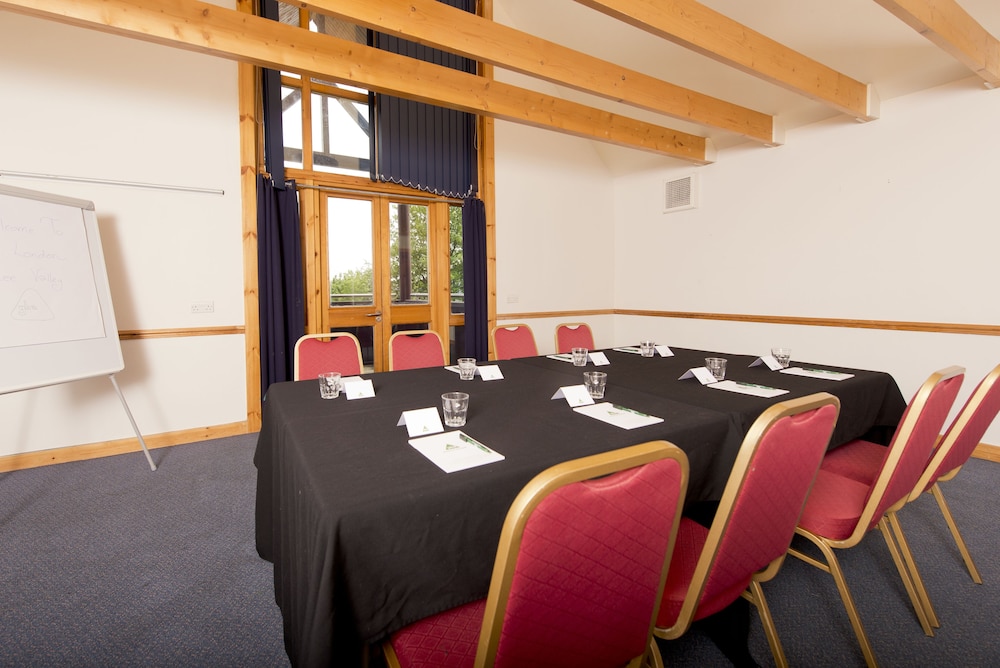 YHA London Lee Valley - Hostel
