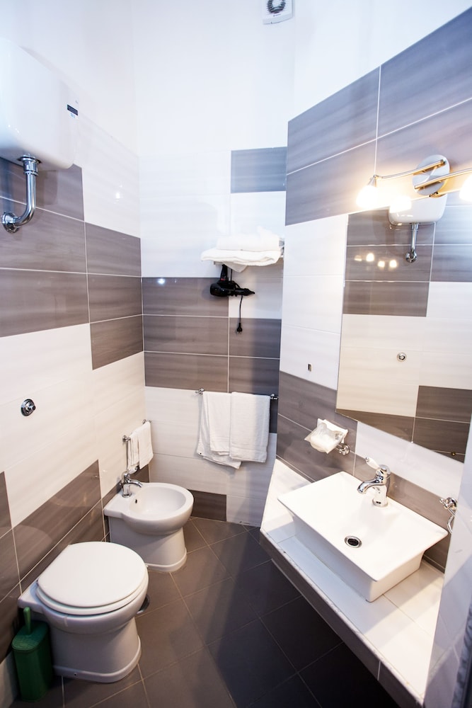 B&B Rochel