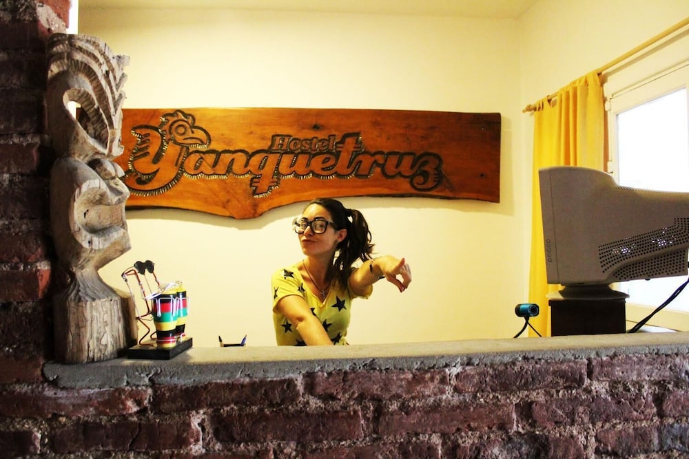 Yanquetruz Hostel Suite