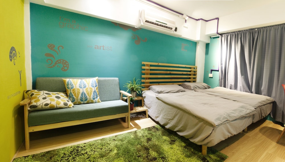 Leo ho Hostel