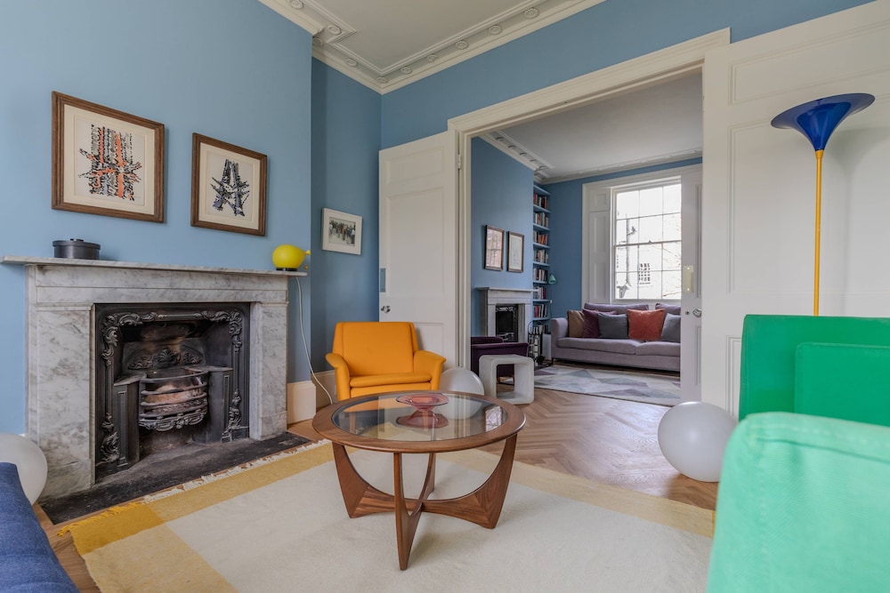 Hemingford Road IV by Onefinestay