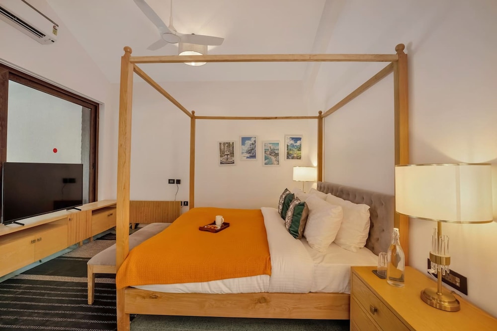 Casa Gola - Lux 3BR Villa w Private Pool in Anjuna