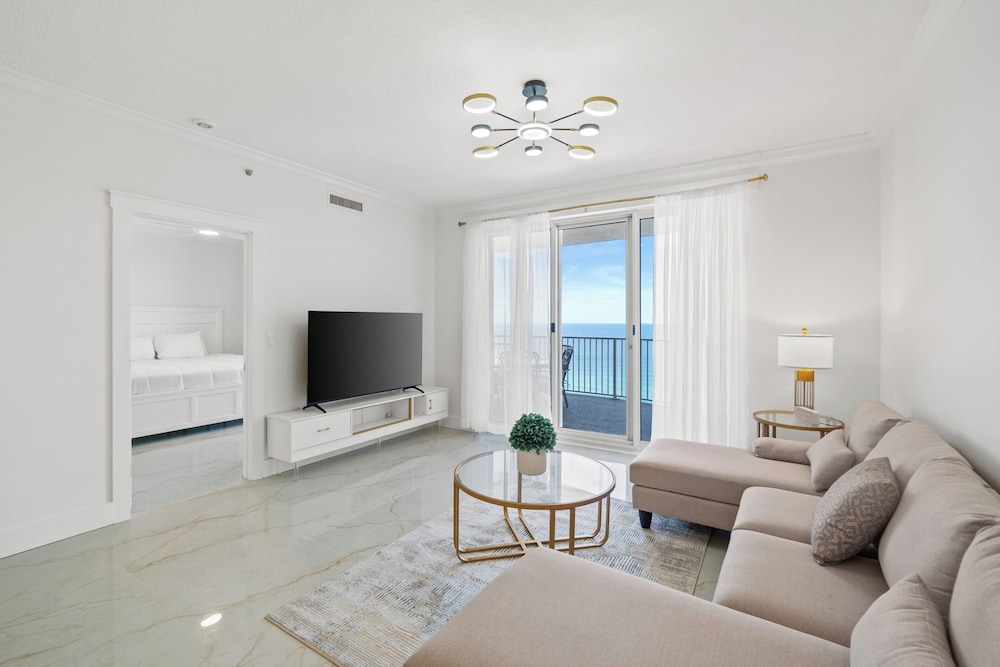 Twin Palms by Book That Condo