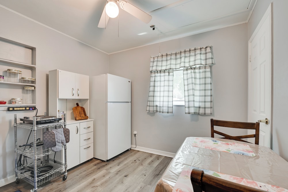 Boat, Hike, & Golf: Inviting Inverness Getaway!