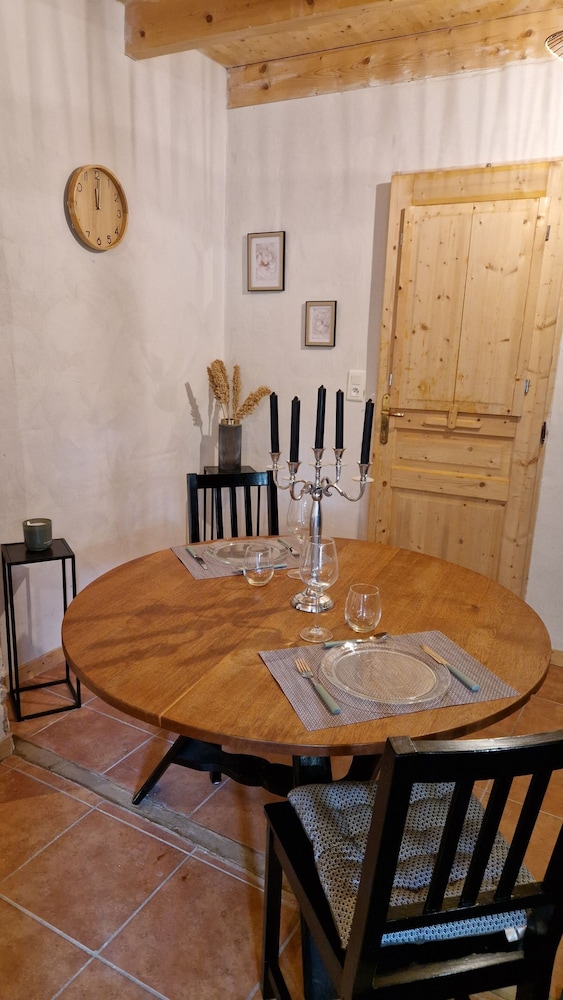 Maison Cassin47 view 2