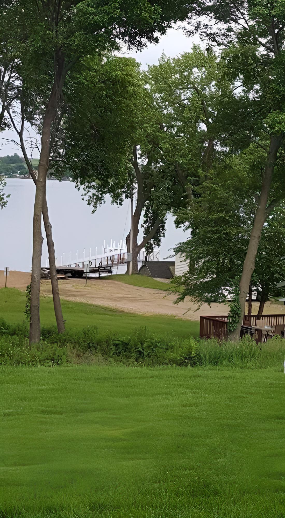 Okoboji Commons Hotel