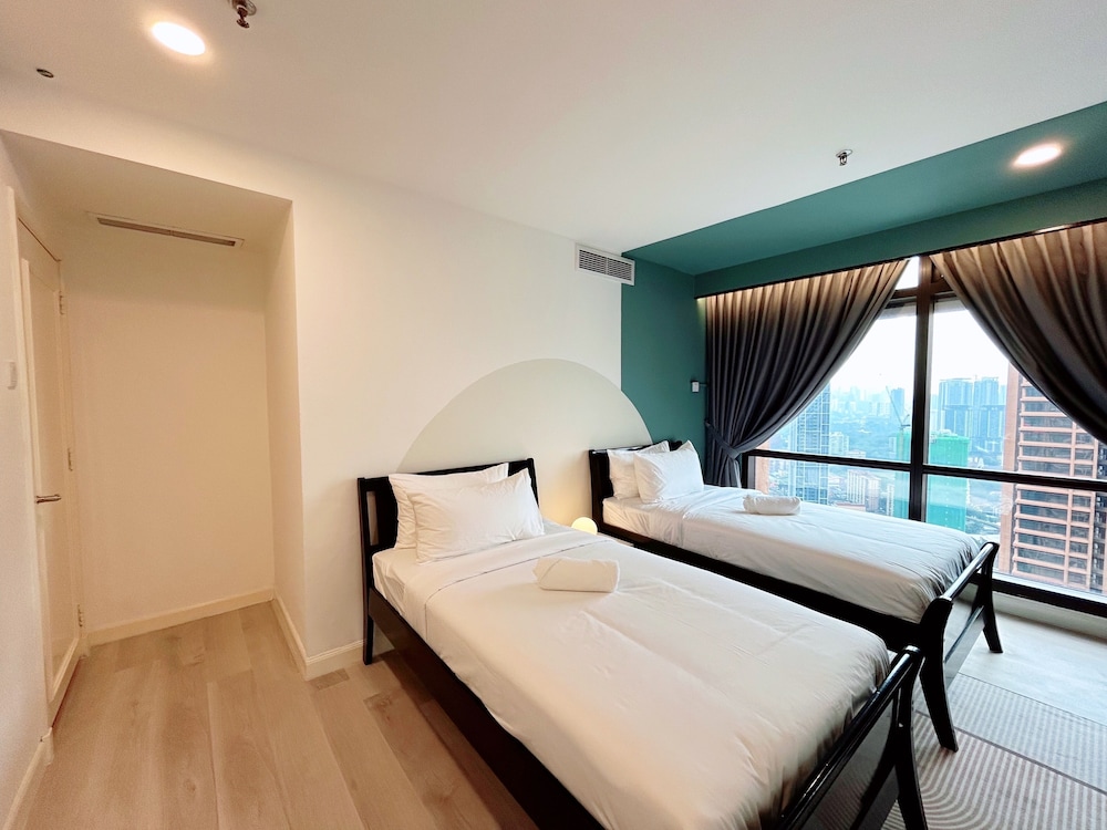 Berjaya Times Square by Manhattan Group