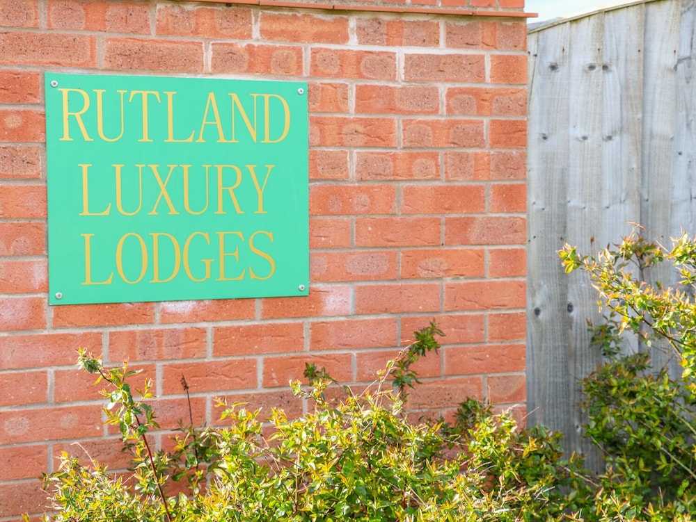 Yew Lodge view 2