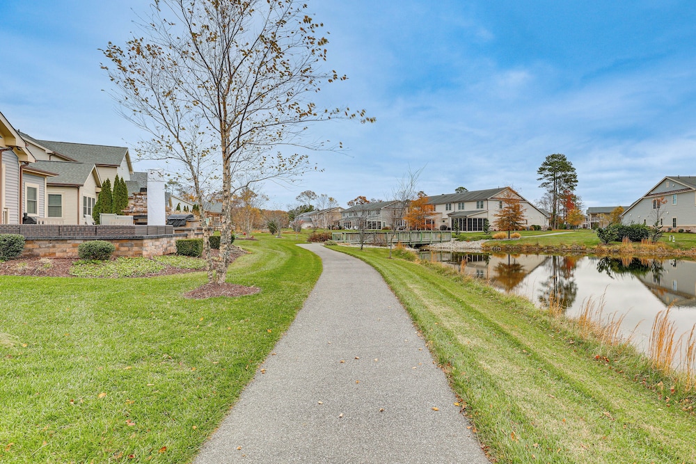 Communal Pools, 6 Mi to Bethany Beach! Family Home