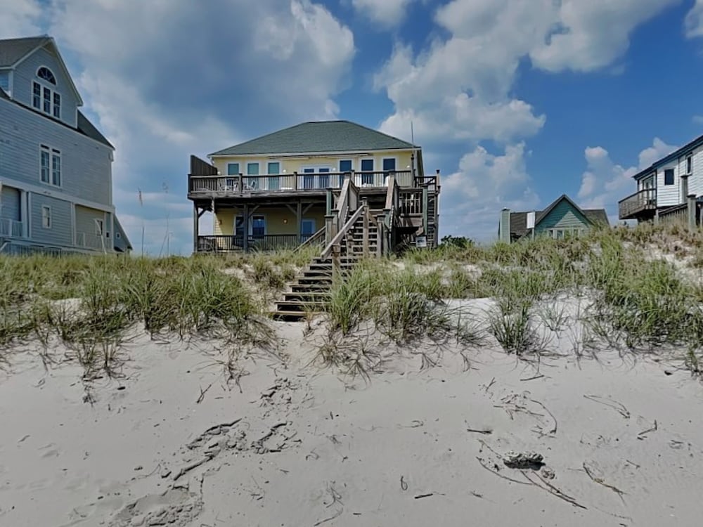 Sunny Side Up by Topsail Realty