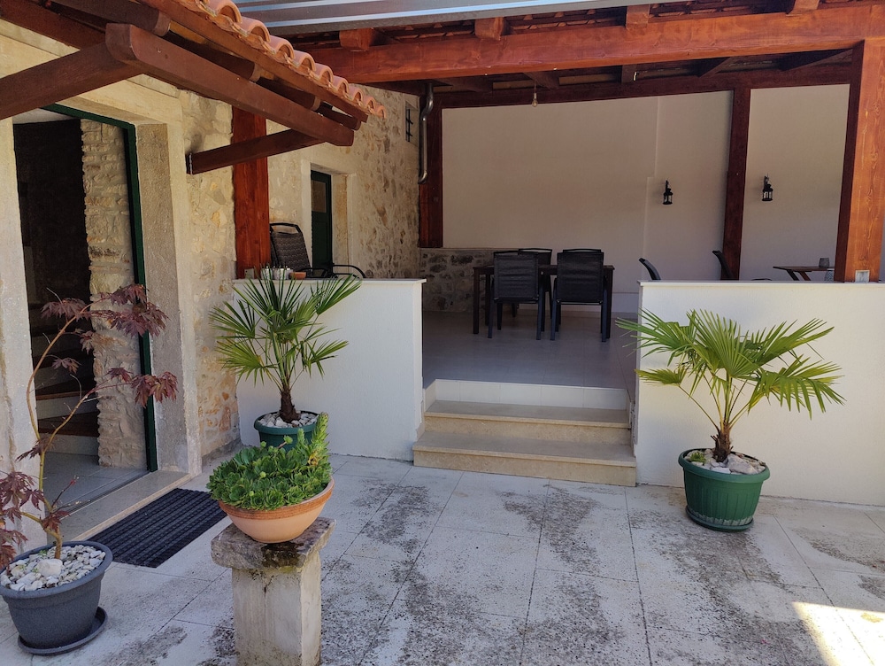 Porec Vacations - Castello Gulich - Property Image 2