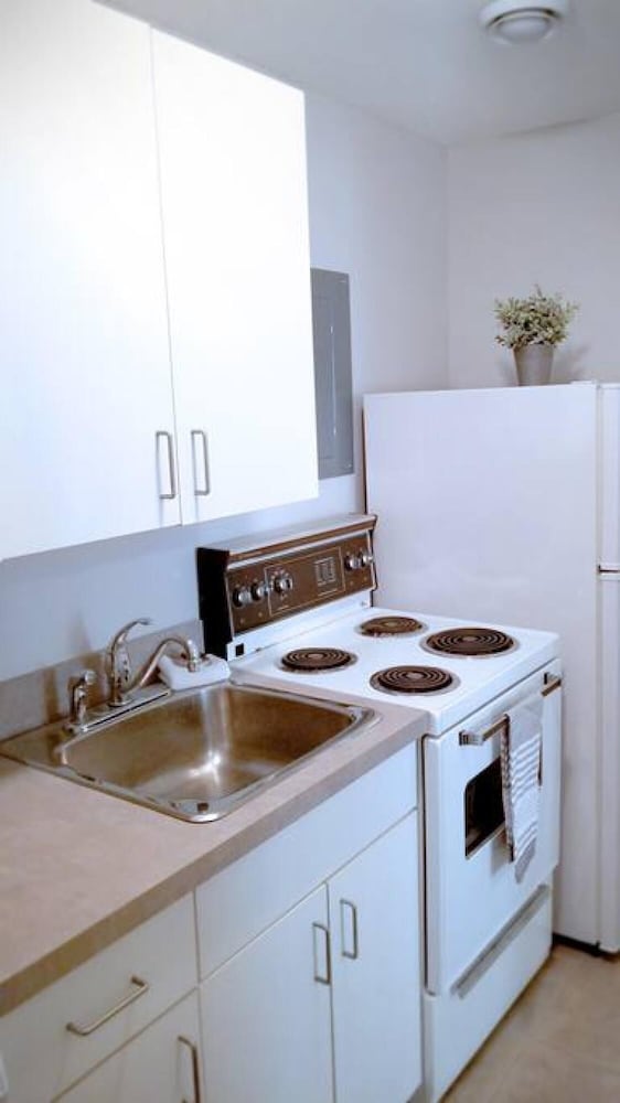 Saint John Vacations - Pristine Harbour View Towers Suite Coffee w Prking - Property Image 7
