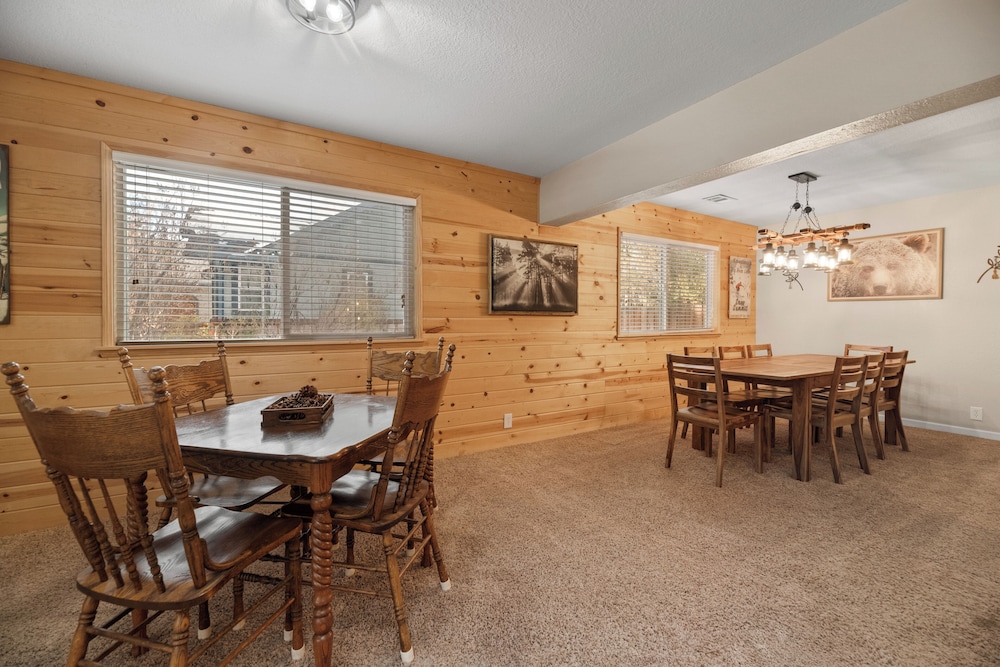 Eagle Point Retreat