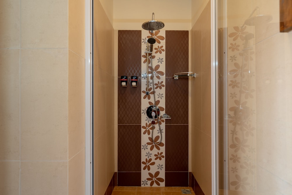 Glacis Heights Villa