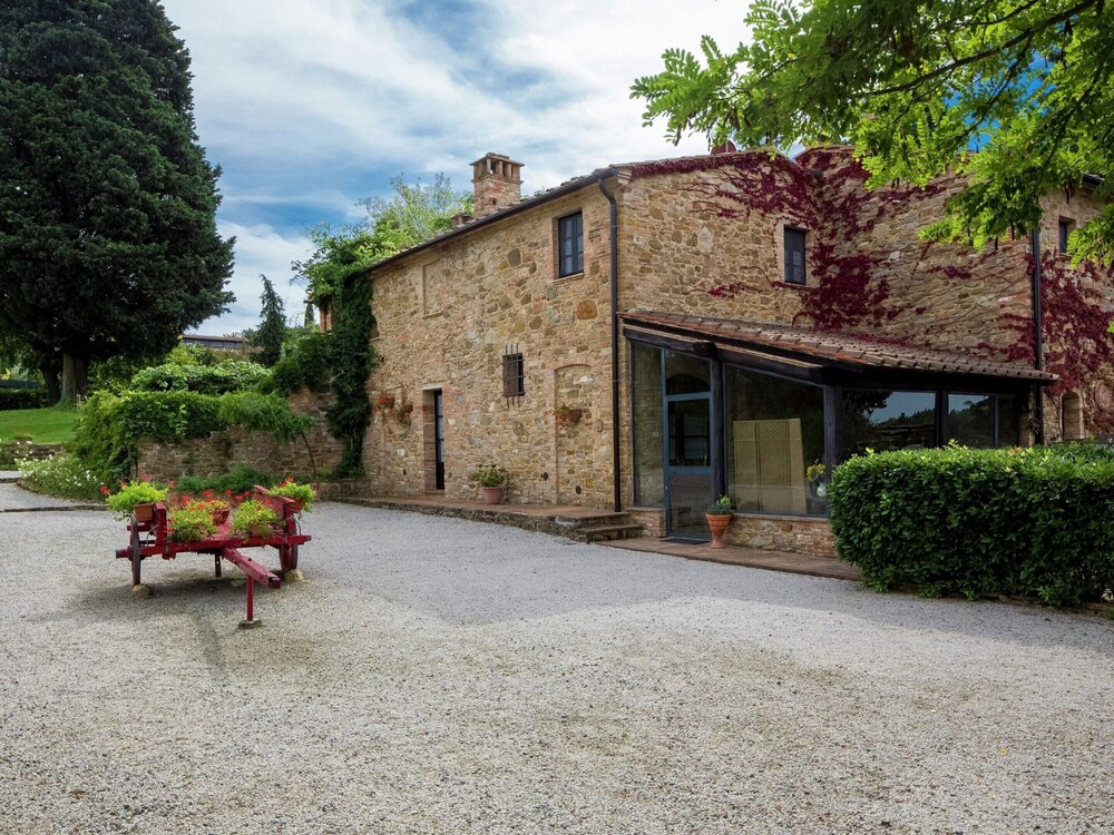 Romantic Farmhouse near Medieval Village of Montaione photo 5